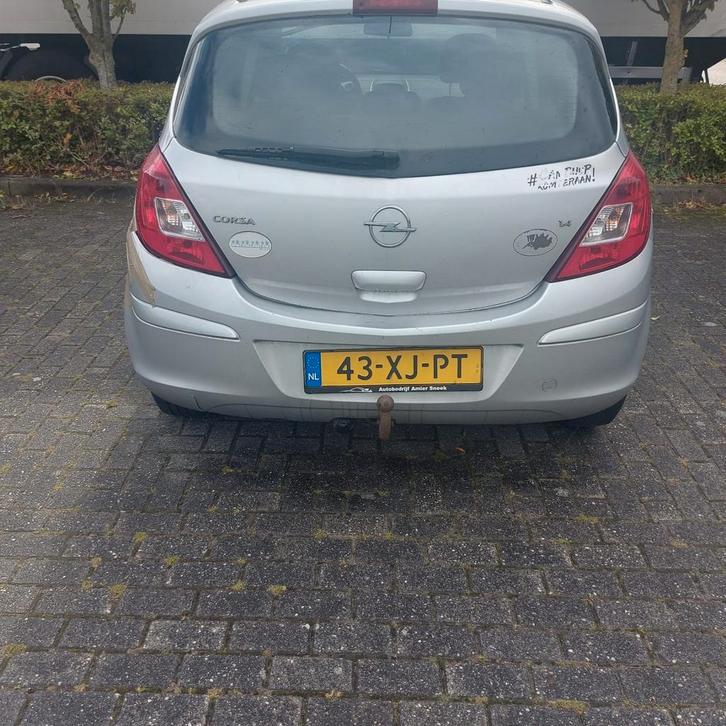 Opel Corsa 1.4 16V 5D 2007 Grijs | prima rijdende auto, Auto's, Opel, Particulier, Corsa, Benzine, B, Hatchback, Handgeschakeld