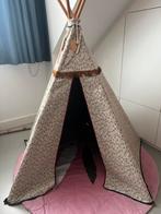 Zelfgemaakte tipi tent met kleed, Ophalen, Gebruikt