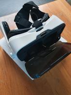 VR bril met hoofdtelefoon, Spelcomputers en Games, Virtual Reality, Ophalen of Verzenden, Zo goed als nieuw, Telefoon