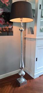 Mooie RVS vloerlamp, Ophalen of Verzenden, Zo goed als nieuw, Metaal, 150 tot 200 cm