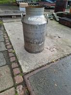 Oude melkbus,  zonder deksel, Ophalen