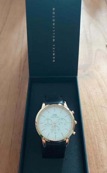 Daniel Wellington Herenhorloge Chronograaf beschikbaar voor biedingen