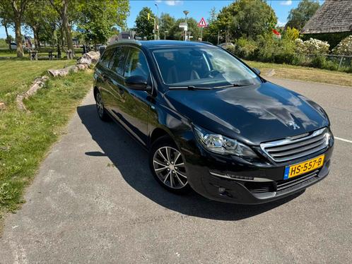 Peugeot 308 1.2 110PK “Nieuwe motor” Zwart BJ2015, Auto's, Peugeot, Particulier, Airbags, Airconditioning, Bluetooth, Boordcomputer