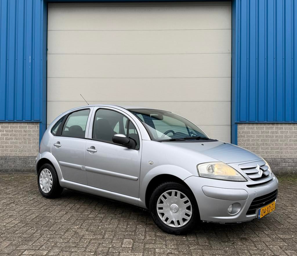 Citroën C3 1.1 16V Airco Trekhaak Elec ramen 5drs Nieuwe APK, Auto's, Citroën, Voorwielaandrijving, 40 €/maand, 4 cilinders, Elektrische ramen