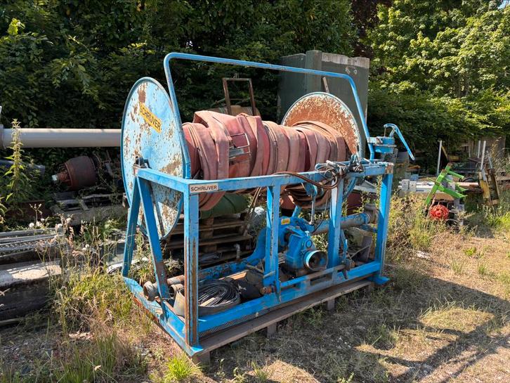 Schrijver slanghaspel met sproeiers en pomp, Tuin en Terras, Waterpompen, Gebruikt, Elektrisch, Beregeningspomp, Ophalen of Verzenden