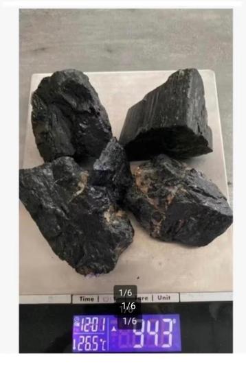 Toermalijn, 943 gram zwarte toermalijn 5 stukken, pr. totaal beschikbaar voor biedingen