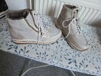 Mustang hoge bouties 41, Kleding | Dames, Schoenen, Beige, Ophalen of Verzenden, Mustang, Sneakers of Gympen