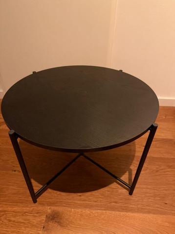 57cm-diameter coffee table beschikbaar voor biedingen