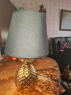 Mooie gouden ananas lamp, Huis en Inrichting, Lampen | Tafellampen, Ophalen of Verzenden, Zo goed als nieuw, Overige materialen