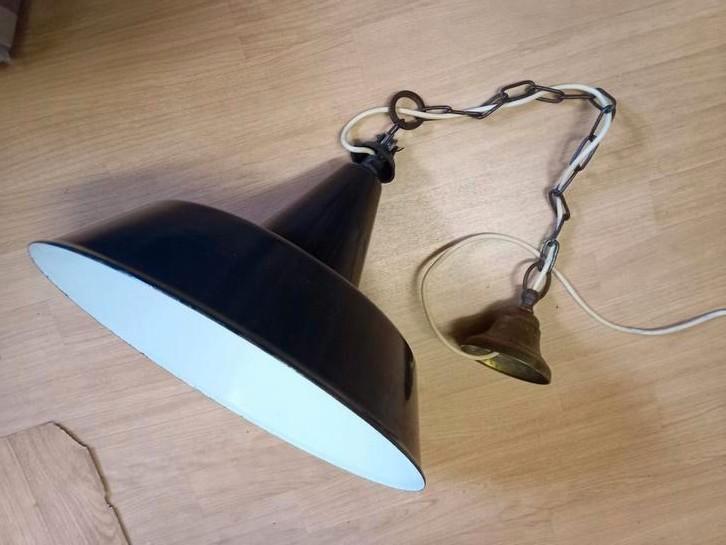 Jaren 50 grote geëmailleerde industriële Fabriekslsmp 1952., Huis en Inrichting, Lampen | Plafondlampen, Gebruikt, Ophalen of Verzenden