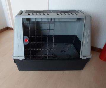 Honden Auto Bench beschikbaar voor biedingen