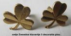 uit Zweden, setje speldjes/deco, klavertjes 3, Ophalen of Verzenden, Zo goed als nieuw, Overige onderwerpen, Speldje of Pin