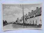 Krabbendijke de Burgermeester Sandbergstraat Krabbendijke, Verzamelen, Ansichtkaarten | Nederland, 1940 tot 1960, Zeeland, Ongelopen