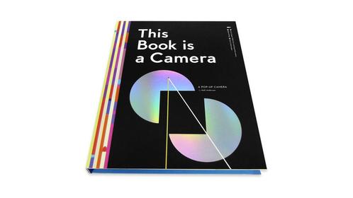 This book is a camera, Kelli Anderson *Nieuw in folie*, Audio, Tv en Foto, Fotocamera's Analoog, Zo goed als nieuw, Compact, Ophalen of Verzenden