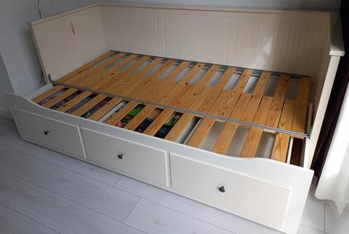 Ikea uitschuifbaar 1 persoons bed tot een 2 persoonsbed, Huis en Inrichting, Slaapkamer | Bedden, Gebruikt, Eenpersoons, 90 cm