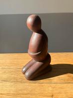 Mooi abstract houten beeldje zwanger dame vrouw zwangerschap, Ophalen of Verzenden, Zo goed als nieuw, Mens
