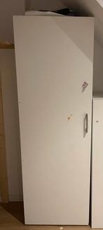 Ikea besta kledinkast met hangrail, Ophalen, Gebruikt