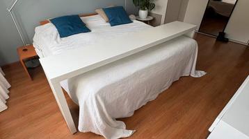 Bedtafel side table beschikbaar voor biedingen