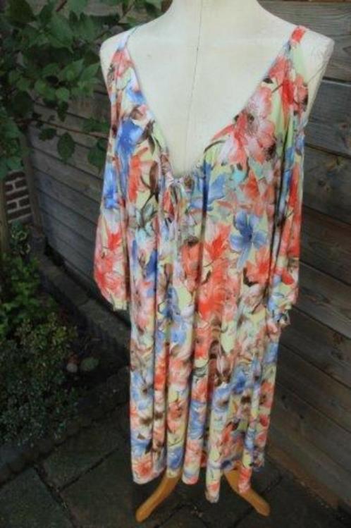 Jurk/ Tuniek geel/ blauw/ rood Magna cold mt 52/54 Vaste p, Kleding | Dames, Grote Maten, Zo goed als nieuw, Jurk, Blauw, Ophalen of Verzenden
