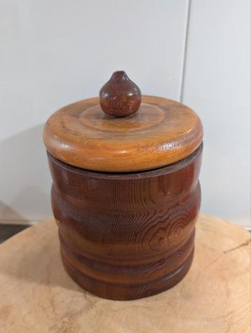 Houten Potje met Deksel - 15cm beschikbaar voor biedingen