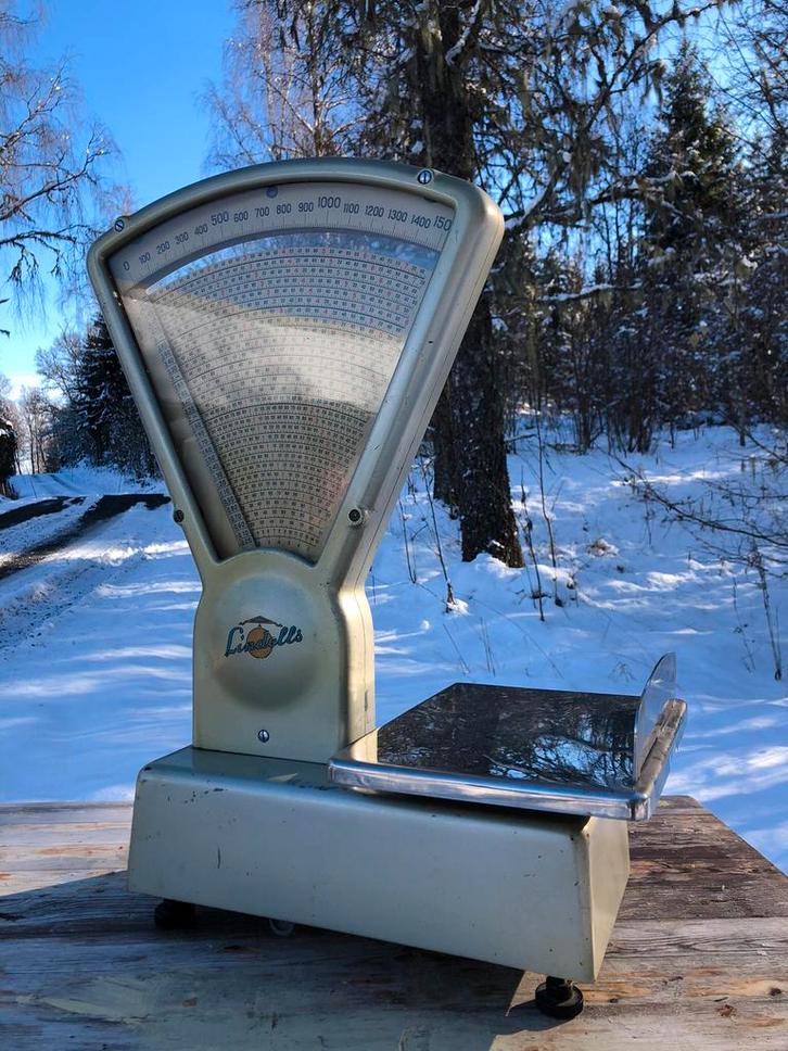 Vintage emaille weegschaal Lindells Jonköping Zweden, Antiek en Kunst, Antiek | Emaille, Ophalen