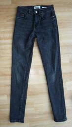 Pull & Bear vaalzwarte skinny jeans, maat 36, Kleding | Heren, Spijkerbroeken en Jeans, W36 - W38 (confectie 52/54), Ophalen of Verzenden
