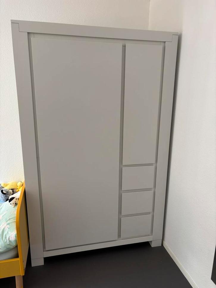 MOET NU WEG! Degelijke kledingkast wit 120x190x60, Huis en Inrichting, Kasten | Kledingkasten, Zo goed als nieuw, 150 tot 200 cm
