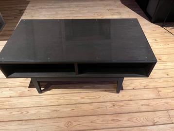 Mooie salontafel te koop beschikbaar voor biedingen