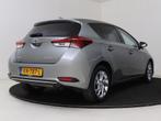 Toyota Auris 1.8 Hybrid Trend I Navigatie I Climate Control, Gebruikt, 4 cilinders, Origineel Nederlands, Bedrijf