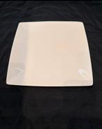 Complete servies set, Ophalen, Zo goed als nieuw