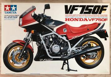 Tamiya Honda VF750F 1/12 Model beschikbaar voor biedingen