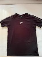 3 Nike shirts en 1 Tommy Hilfiger maat 164 / 176 / xs, Kinderen en Baby's, Kinderkleding | Maat 176, Ophalen of Verzenden, Zo goed als nieuw