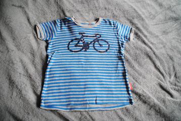 Tapete blauw/grijs gestreept t-shirt met fietsprint, mt 134