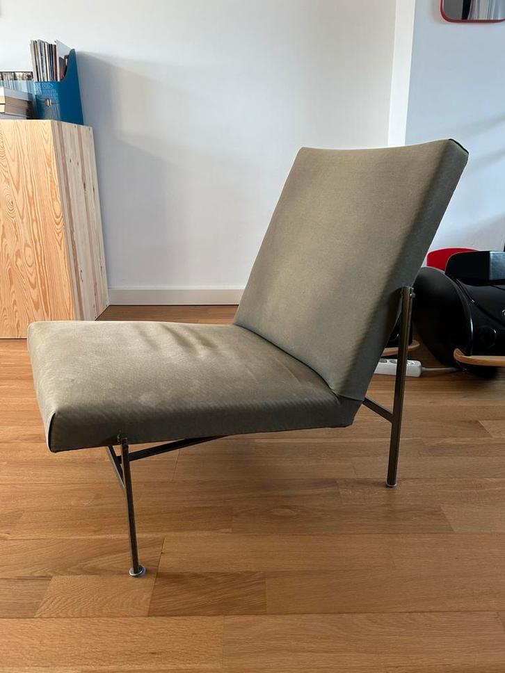 Minimalistische stoel in Rob Parry stijl, Huis en Inrichting, Fauteuils, Gebruikt, Metaal, Stof, 50 tot 75 cm, Ophalen