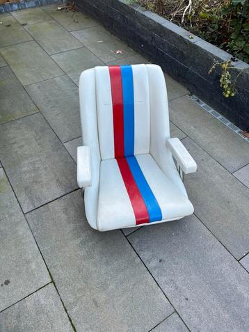 Scheeps stoel beschikbaar voor biedingen