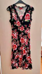 Prachtige gebloemde vintage jurk met ruches van LIV! (nieuw!, Kleding | Dames, Jurken, Nieuw, Ophalen of Verzenden, Roze, Maat 36 (S)