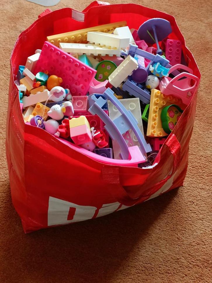 Hello  Kitty Duplo, Kinderen en Baby's, Speelgoed | Bouwstenen, Zo goed als nieuw, Ophalen