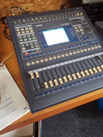 yamaha digitaal 03D beschikbaar voor biedingen