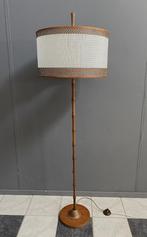 60 jaren bamboe look stang in mooie staat vloer lamp, Ophalen, Gebruikt, Metaal, Vintage
