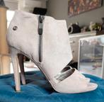 Pumps Blink lichtgrijs/beige maat 40, Kleding | Dames, Schoenen, Ophalen of Verzenden, Zo goed als nieuw, Beige