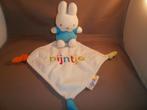 Nijntje knuffeldoek roze of blauw met piep in buik en oranje, Ophalen of Verzenden, Nieuw, Konijn
