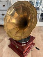 Antieke Grammofoon, Ophalen