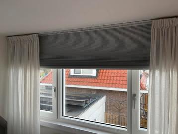 Nieuw in verpakking. Plisségordijn. Verduisterend 228cm .  beschikbaar voor biedingen