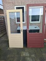 2 hardhouten buitendeuren met hang en sluitwerk, Doe-het-zelf en Verbouw, Deuren en Horren, Ophalen, Buitendeur, 200 tot 215 cm
