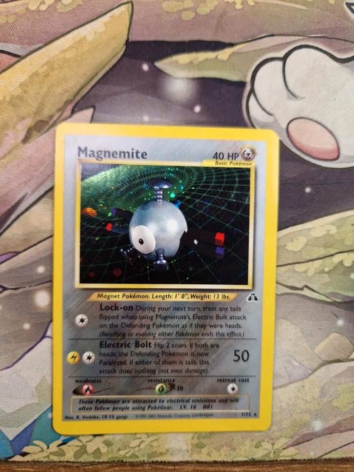 Magnemite 7/75 Holo Neo Discovery Holo 2001 Wotc, Hobby en Vrije tijd, Verzamelkaartspellen | Pokémon, Zo goed als nieuw, Losse kaart
