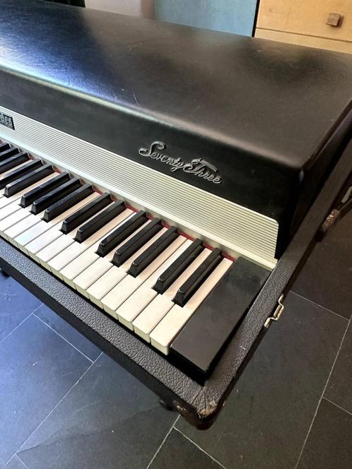 Rhodes Mark 1, Muziek en Instrumenten, Keyboards, Gebruikt, Overige aantallen, Overige merken, Aanslaggevoelig, Met standaard