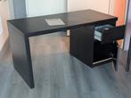 Ikea Jonas Bureau - Zwart Hout, Huis en Inrichting, Bureaus, Ophalen, Gebruikt, Bureau