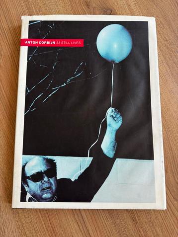 Anton Corbijn - 33 still lives beschikbaar voor biedingen