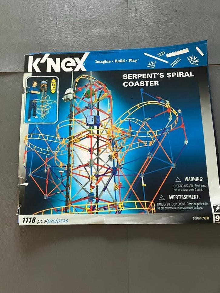 Knex - Serpents Spiral Coaster en een verzameldoos, Kinderen en Baby's, Speelgoed | Bouwstenen, Zo goed als nieuw, K'nex, Ophalen