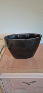 Prachtig dizayn  plantenpot voor binnen en buiten, Tuin en Terras, Bloempotten, Ophalen, Rond, Binnen, Aardewerk